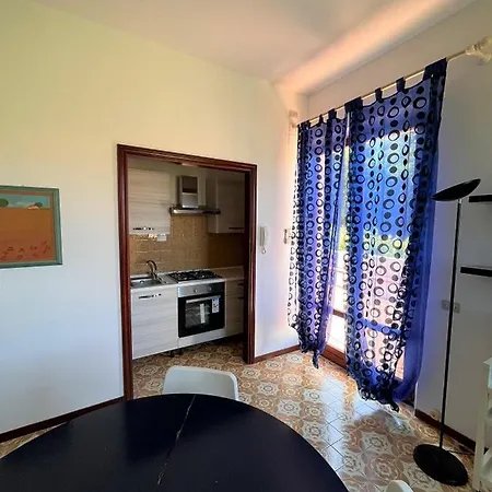 Trilo Cecilia Apartmán Numana